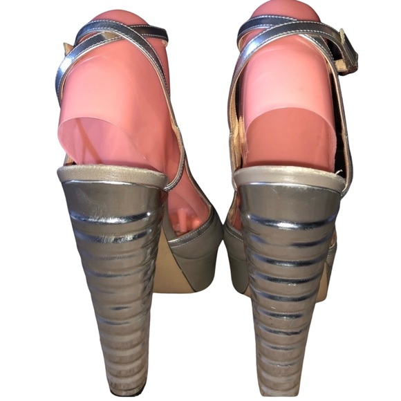 💞💞CHARLOTTE OLYMPIA💞PARTY💞💞FORMAL💞💞 - Picture 7 of 8